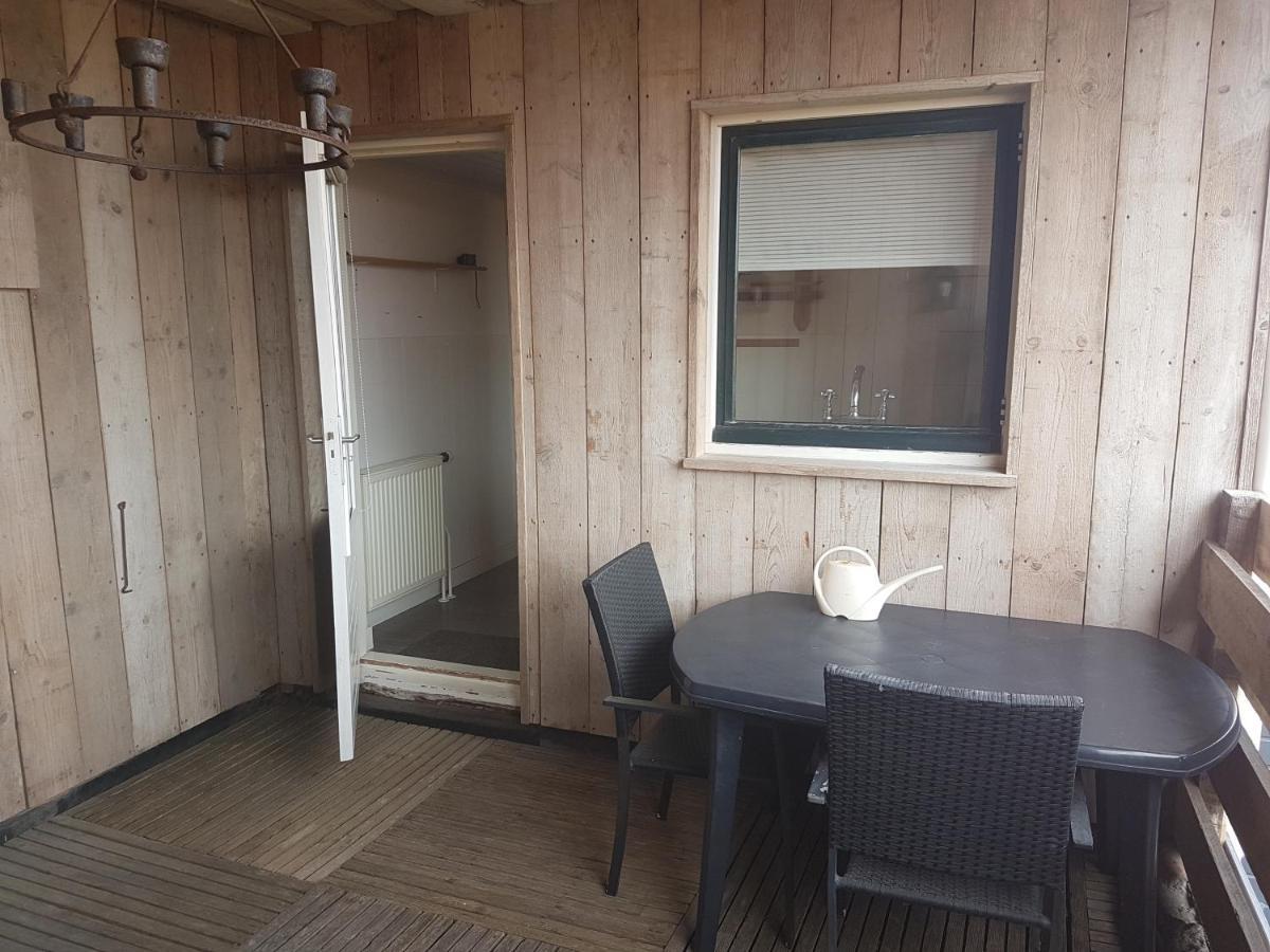 Appartement Met Inpandig Balkon, 150 Meter Verwijderd Van Strand En Centrum Заутеланде Екстер'єр фото
