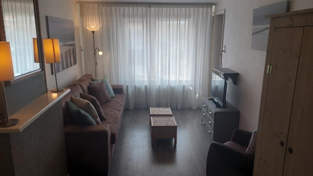 Appartement Met Inpandig Balkon, 150 Meter Verwijderd Van Strand En Centrum Заутеланде Екстер'єр фото